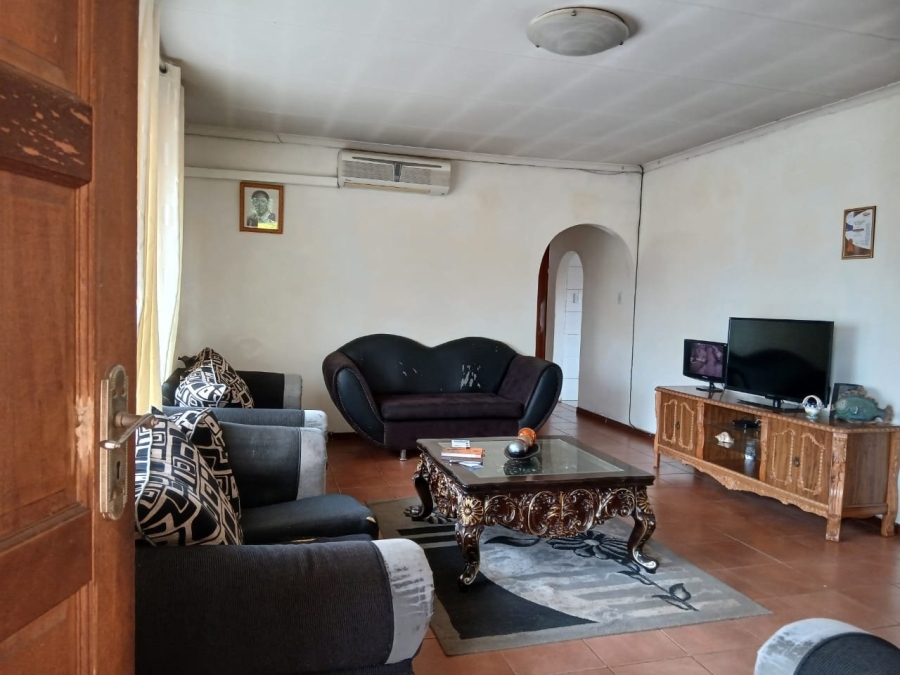 3 Bedroom Property for Sale in Rustenburg Central North West